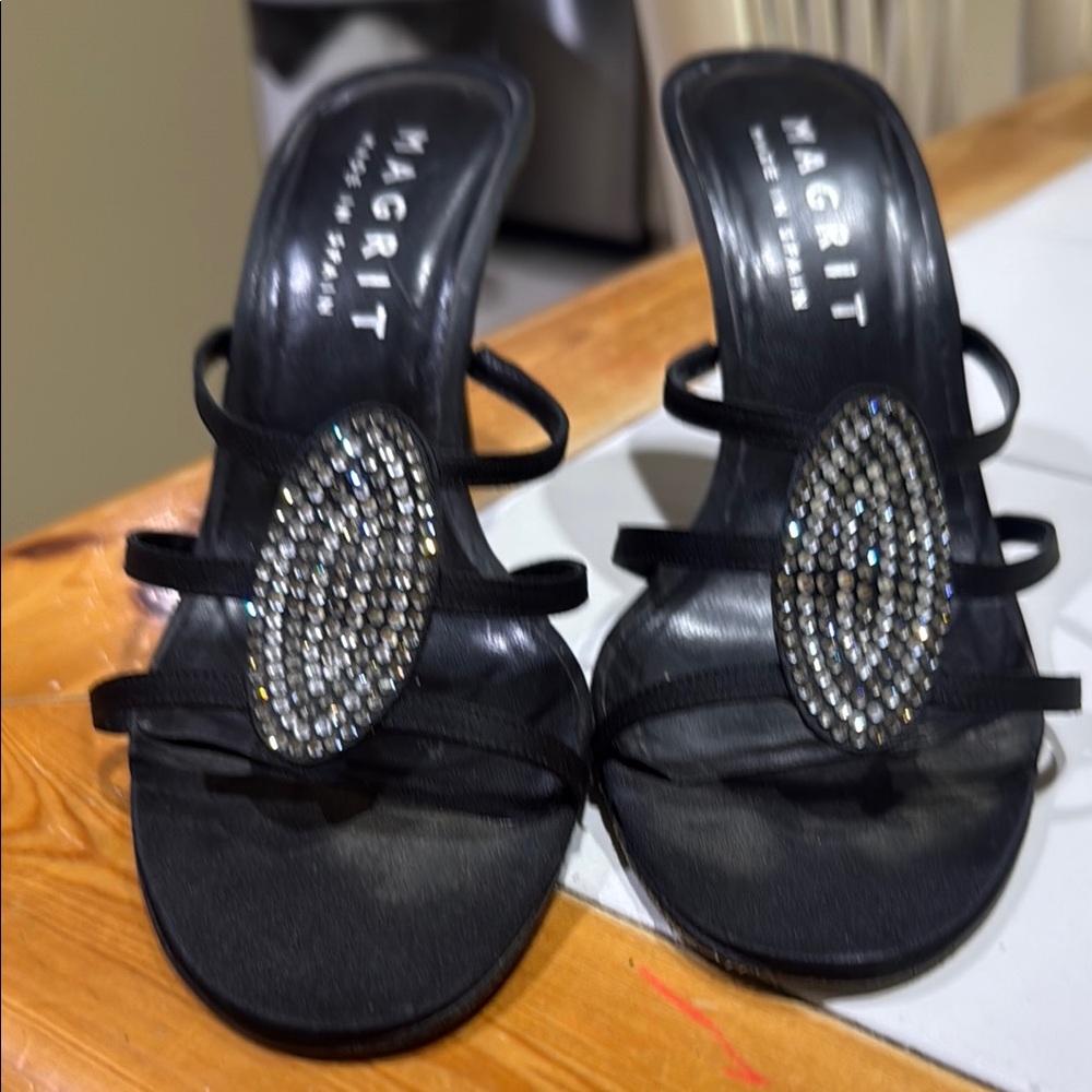 Black Elegant Heels with Rhinestone Embellishments